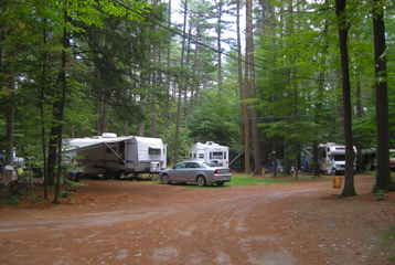 Camper crown point camping